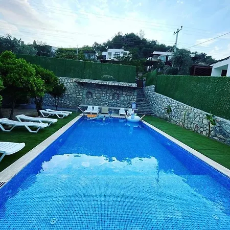 2 Bedroom Flat With Swimming Pool For Rent Mazi Village Of 博德鲁姆